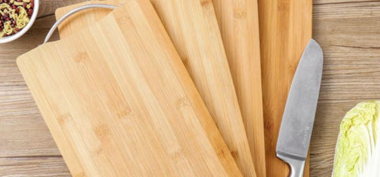 Cutting Board Bamboo vs. Wood
