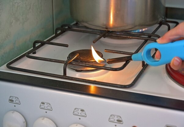 How to Light a Gas Oven with an Electric Starter